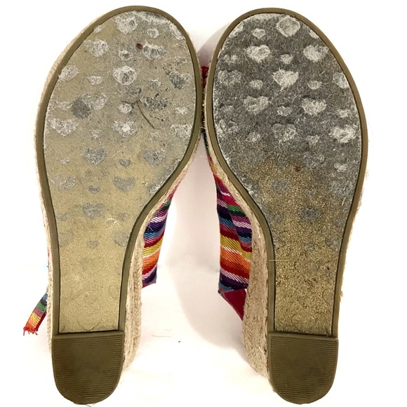 Rocket dog • rainbow stripe wedge espadrilles peep toe slingback ruffle • 7.5 - Picture 4 of 10